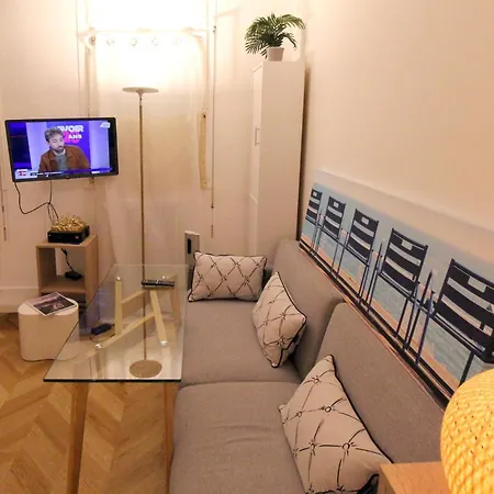 Near Forum Grimaldi And Beach. Bnbrickeys. Апартаменты Монте-Карло